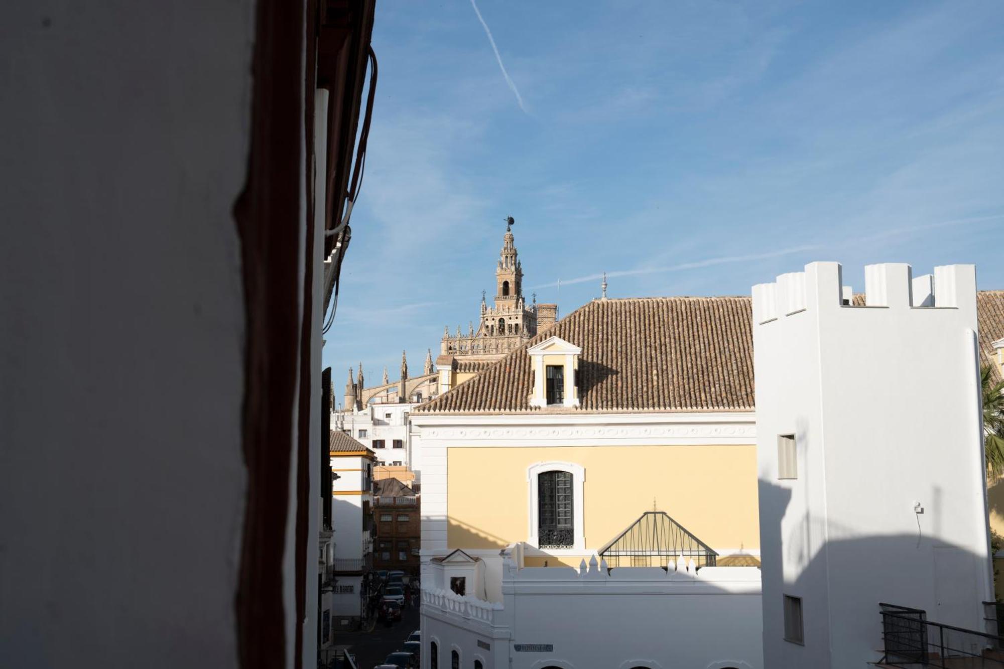 California Apartament Dos De Mayo Sevilla Eksteriør bilde